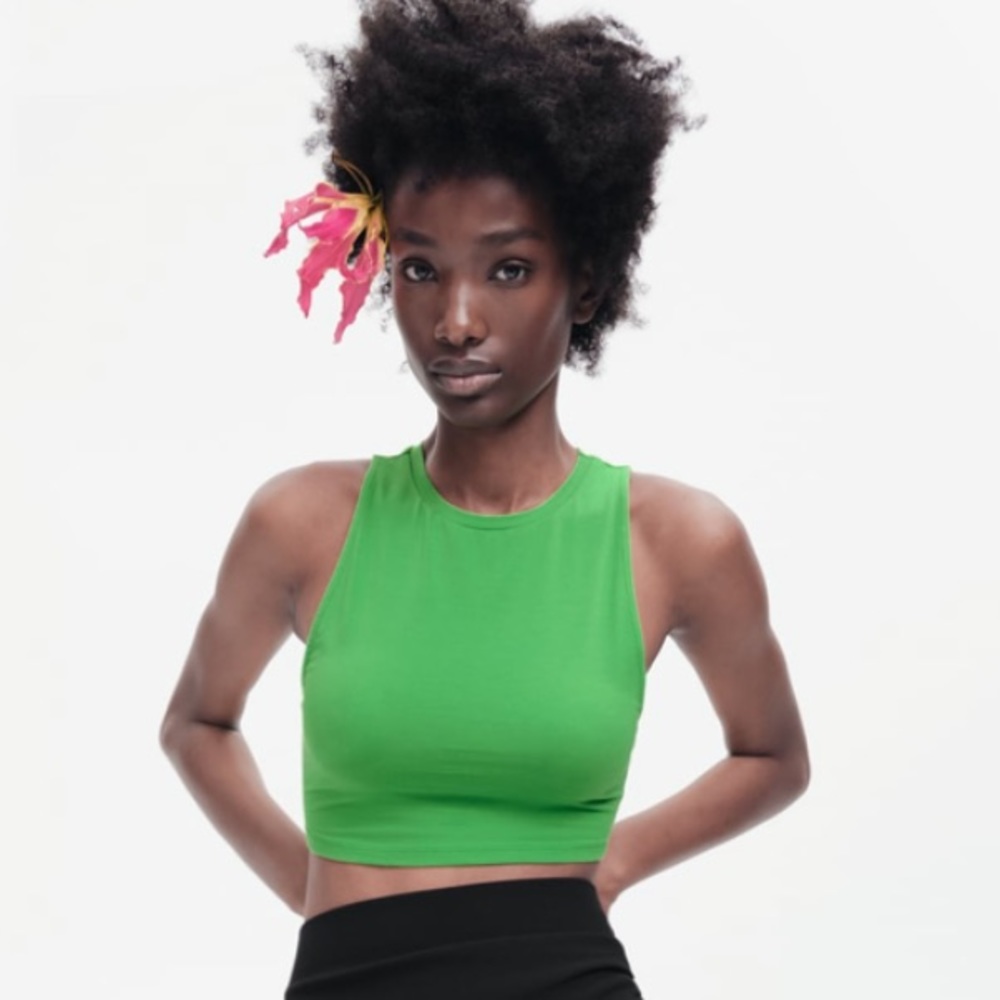 NWT Zara Green Crop Halter Top